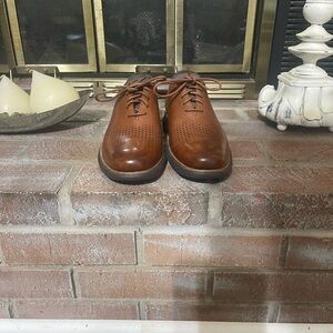 Cole Haan ZeroGrand Brand New Sz 9 Brown Leather Oxfords with Brogue Detailing